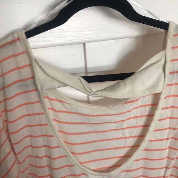 Roxy Top - Picture 4 of 5